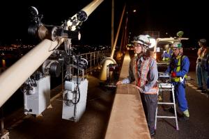 _{bgɂΒ̓_ig摜ւ̃Nj