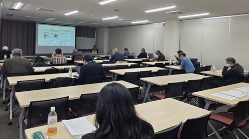 �u����̗l�q